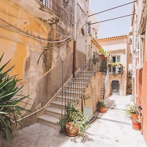 La Casa Di Carina Apartment