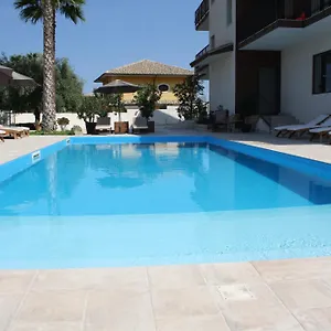 3* מלון Amada Siracusa
